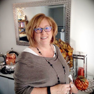 Meet your Posher, Laurie